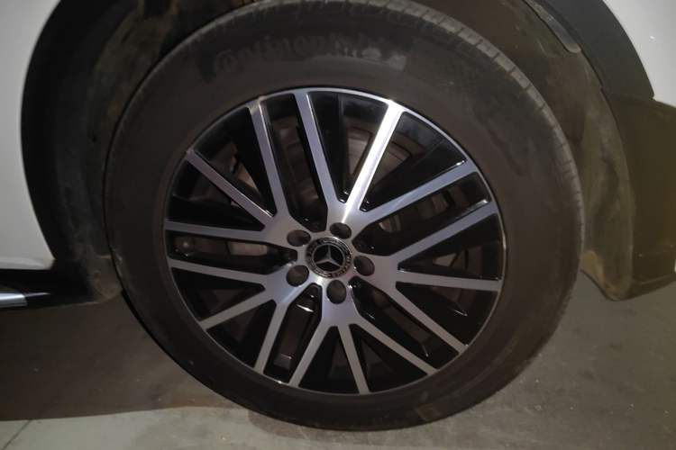 Used Mercedes-Benz GLC Coupe 2020 GLC 300 4MATIC Coupe SUV Right Front Wheel Hub