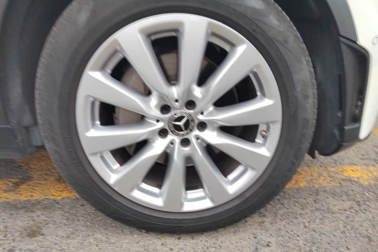 Used Mercedes-Benz GLC Coupe 2020 GLC 260 4MATIC Coupe SUV Right Front Wheel Hub