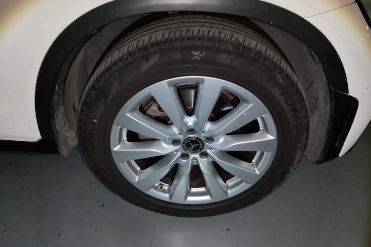 Used Mercedes-Benz GLC Coupe 2020 GLC 260 4MATIC Coupe SUV Right Front Wheel Hub