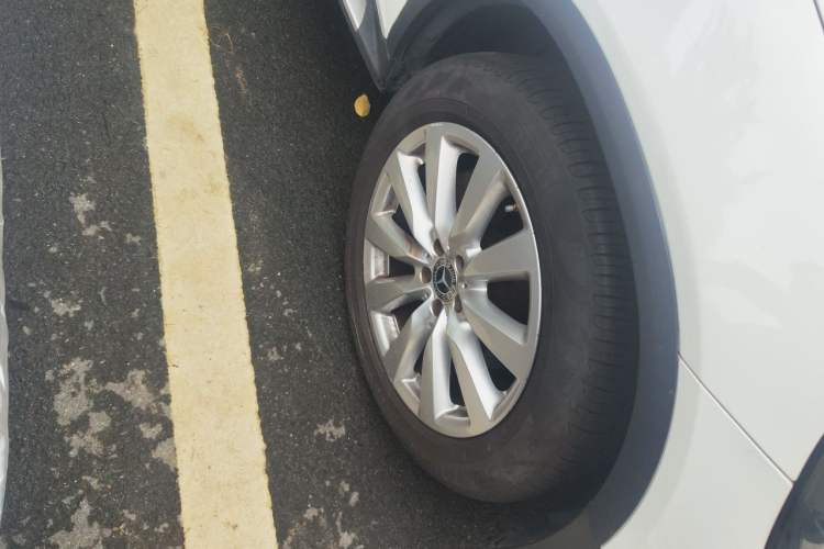 Used Mercedes-Benz GLC Coupe 2020 GLC 260 4MATIC Coupe SUV Right Front Wheel Hub