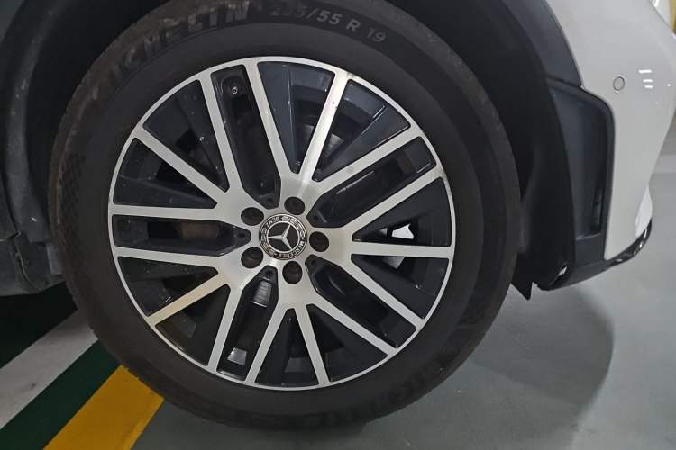 Used Mercedes-Benz GLC Coupe 2020 GLC 300 4MATIC Coupe SUV Right Front Wheel Hub