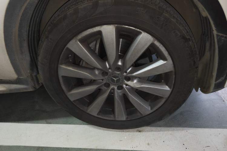 Used Mercedes-Benz GLC Coupe 2020 GLC 260 4MATIC Coupe SUV Right Front Wheel Hub