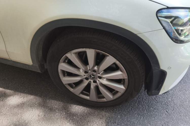Used Mercedes-Benz GLC Coupe 2020 GLC 260 4MATIC Coupe SUV Right Front Wheel Hub