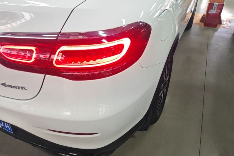 Used Mercedes-Benz GLC Coupe 2020 GLC 260 4MATIC Coupe SUV Right Rear Taillight