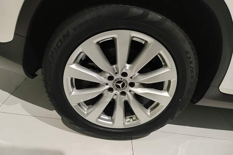 Used Mercedes-Benz GLC Coupe 2020 GLC 260 4MATIC Coupe SUV Right Rear Wheel Hub