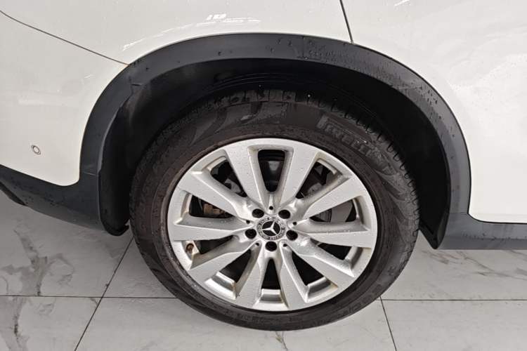 Used Mercedes-Benz GLC Coupe 2020 GLC 260 4MATIC Coupe SUV Right Rear Wheel Hub