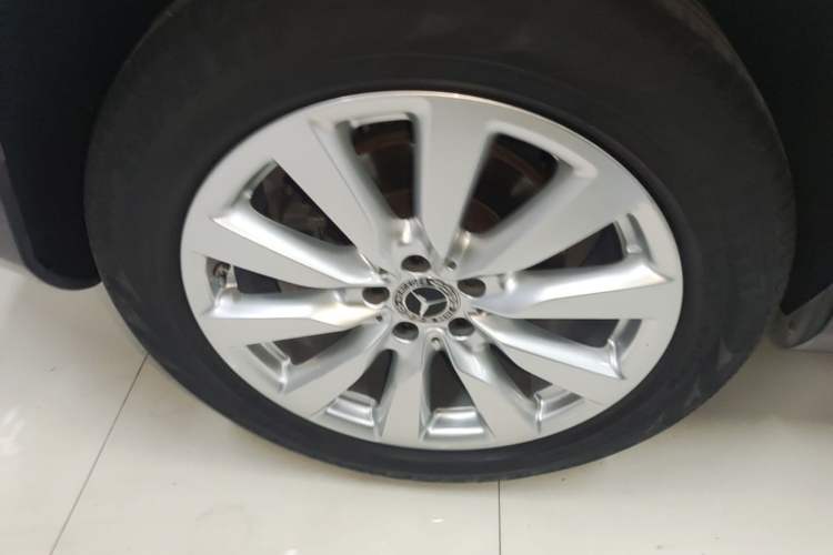 Used Mercedes-Benz GLC Coupe 2020 GLC 260 4MATIC Coupe SUV Right Rear Wheel Hub