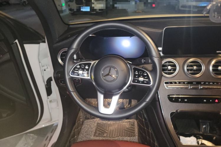 Used Mercedes-Benz GLC Coupe 2020 GLC 300 4MATIC Coupe SUV Steering Wheel