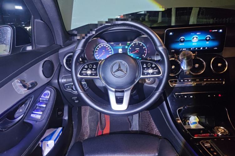 Used Mercedes-Benz GLC Coupe 2020 GLC 260 4MATIC Coupe SUV Steering Wheel