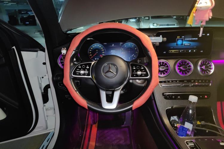 Used Mercedes-Benz GLC Coupe 2020 GLC 300 4MATIC Coupe SUV Steering Wheel