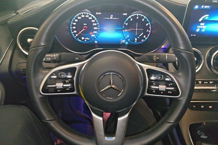 Used Mercedes-Benz GLC Coupe 2020 GLC 260 4MATIC Coupe SUV Steering Wheel