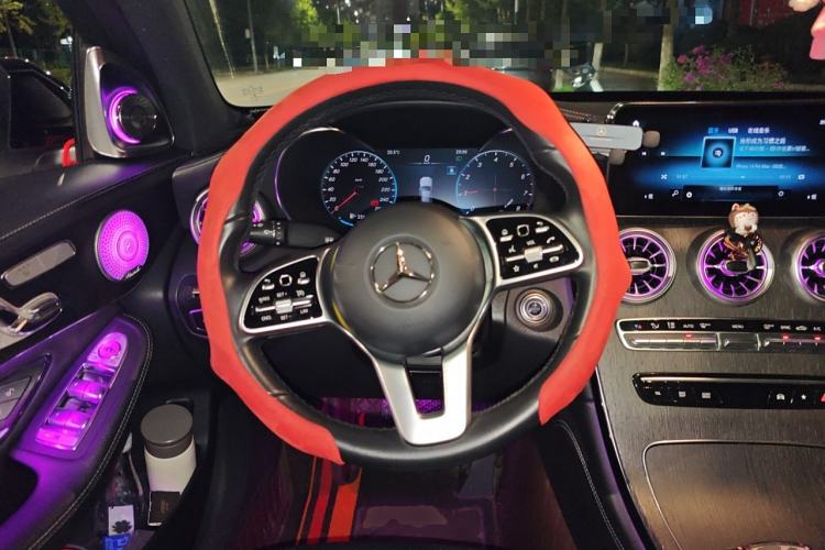 Used Mercedes-Benz GLC Coupe 2020 GLC 300 4MATIC Coupe SUV Steering Wheel