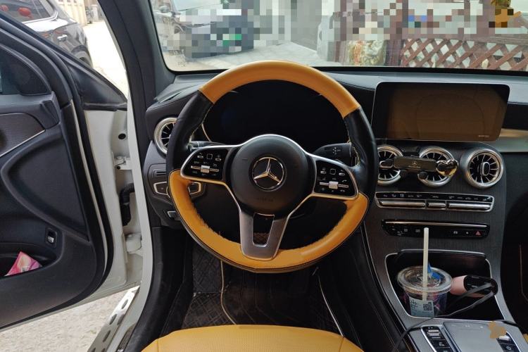 Used Mercedes-Benz GLC Coupe 2020 GLC 300 4MATIC Coupe SUV Steering Wheel