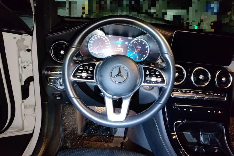 Used Mercedes-Benz GLC Coupe 2020 GLC 260 4MATIC Coupe SUV Steering Wheel
