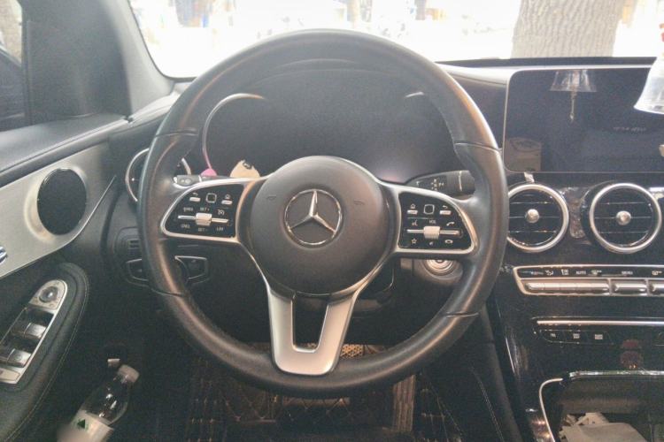 Used Mercedes-Benz GLC Coupe 2020 GLC 260 4MATIC Coupe SUV Steering Wheel