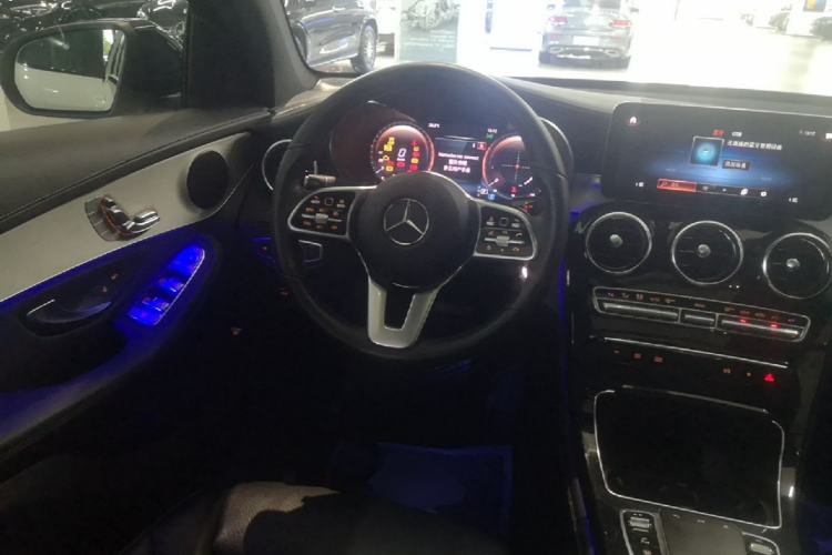 Used Mercedes-Benz GLC Coupe 2020 GLC 260 4MATIC Coupe SUV Steering Wheel