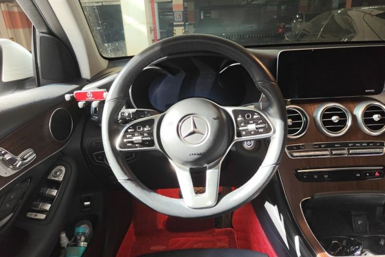 Used Mercedes-Benz GLC Coupe 2020 GLC 300 4MATIC Coupe SUV Steering Wheel