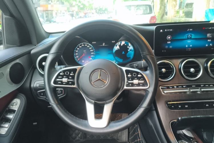 Used Mercedes-Benz GLC Coupe 2020 GLC 260 4MATIC Coupe SUV Steering Wheel