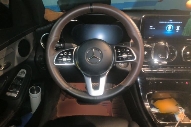 Used Mercedes-Benz GLC Coupe 2020 GLC 260 4MATIC Coupe SUV Steering Wheel