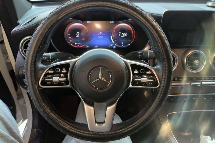 Used Mercedes-Benz GLC Coupe 2020 GLC 300 4MATIC Coupe SUV Steering Wheel
