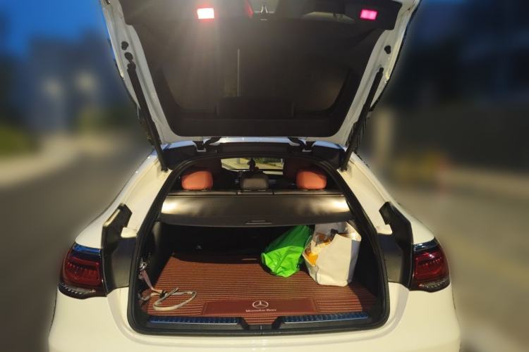 Used Mercedes-Benz GLC Coupe 2020 GLC 260 4MATIC Coupe SUV Trunk