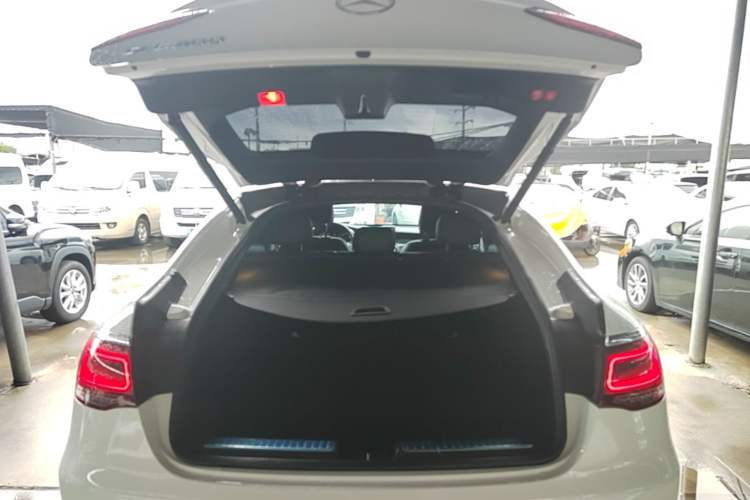 Used Mercedes-Benz GLC Coupe 2020 GLC 300 4MATIC Coupe SUV Trunk