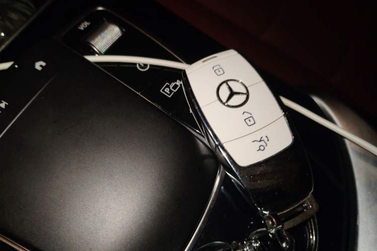 Used Mercedes-Benz GLC Coupe 2020 GLC 260 4MATIC Coupe SUV Vehicle Key