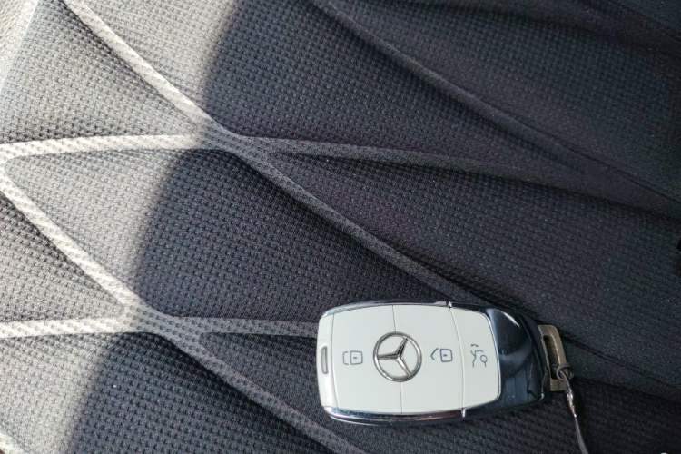 Used Mercedes-Benz GLC Coupe 2020 GLC 260 4MATIC Coupe SUV Vehicle Key