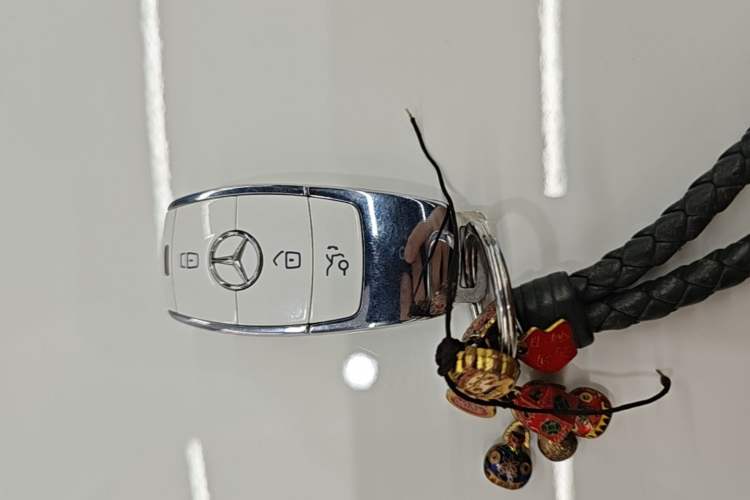 Used Mercedes-Benz GLC Coupe 2020 GLC 300 4MATIC Coupe SUV Vehicle Key