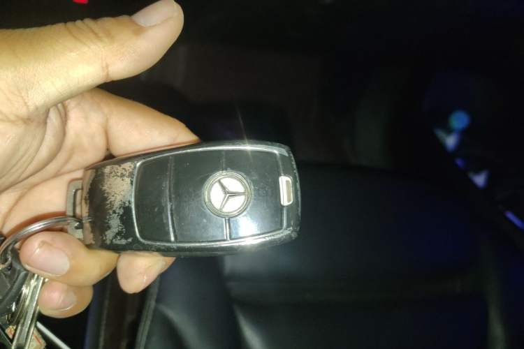 Used Mercedes-Benz GLC Coupe 2020 GLC 260 4MATIC Coupe SUV Vehicle Key