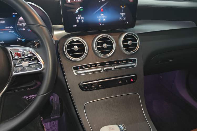 Used Mercedes-Benz GLC Coupe 2021 GLC 300 4MATIC Coupe SUV Audio And AC Panel