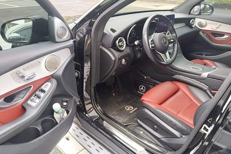 Used Mercedes-Benz GLC Coupe 2021 GLC 260 4MATIC Coupe SUV Driver Seat