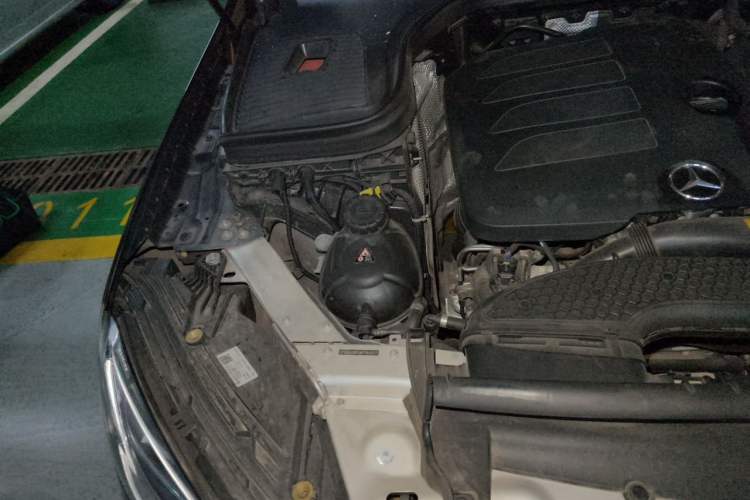 Used Mercedes-Benz GLC Coupe 2021 GLC 260 4MATIC Coupe SUV Engine Bay Right