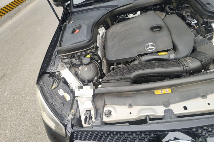 Used Mercedes-Benz GLC Coupe 2021 GLC 300 4MATIC Coupe SUV Engine Bay Right