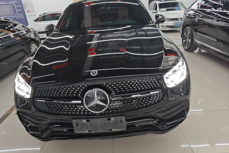 Used Mercedes-Benz GLC Coupe 2021 GLC 300 4MATIC Coupe SUV Exterior 1
