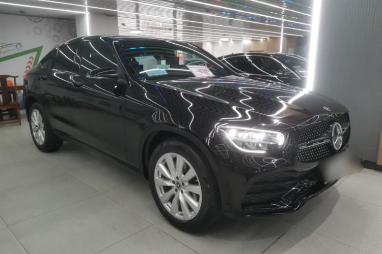 Used Mercedes-Benz GLC Coupe 2021 GLC 260 4MATIC Coupe SUV Exterior 2