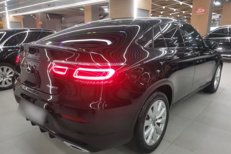 Used Mercedes-Benz GLC Coupe 2021 GLC 260 4MATIC Coupe SUV Exterior 5