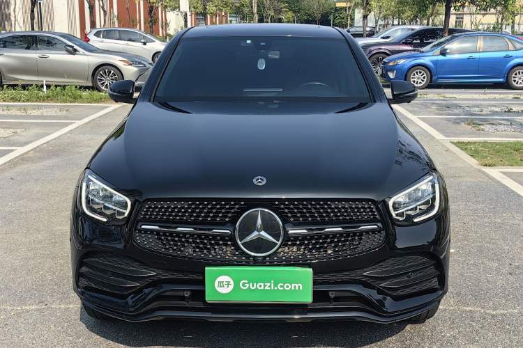 Used Mercedes-Benz GLC Coupe 2021 GLC 260 4MATIC Coupe SUV Exterior 7