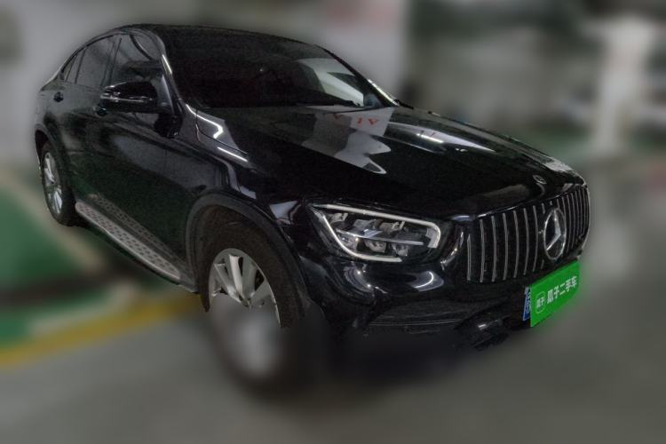 Used Mercedes-Benz GLC Coupe 2021 GLC 260 4MATIC Coupe SUV Front Right 45 Deg