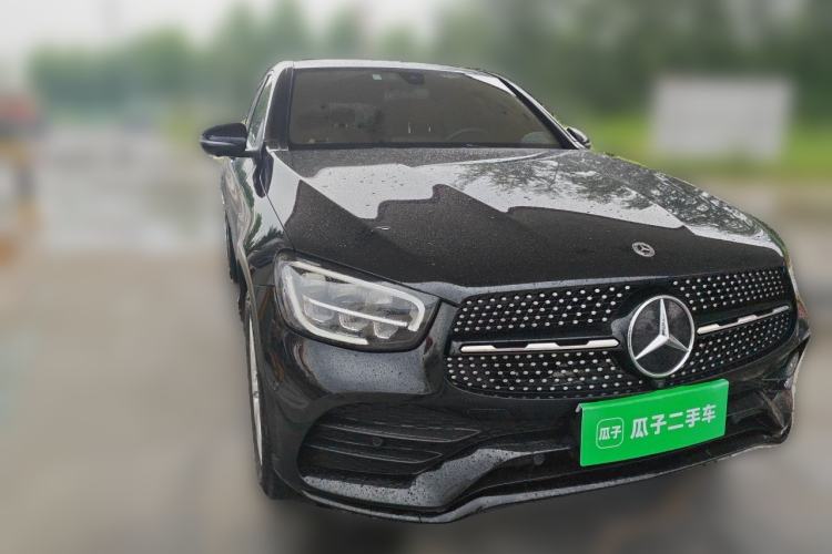 Used Mercedes-Benz GLC Coupe 2021 GLC 260 4MATIC Coupe SUV Front Right 45 Deg
