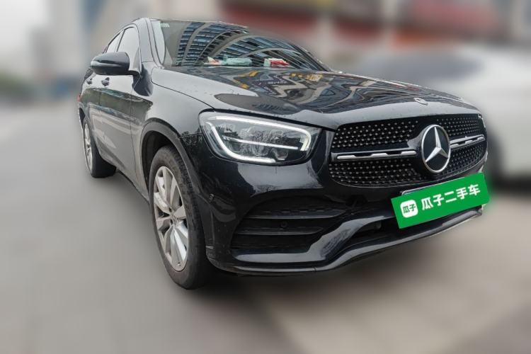 Used Mercedes-Benz GLC Coupe 2021 GLC 260 4MATIC Coupe SUV Front Right 45 Deg