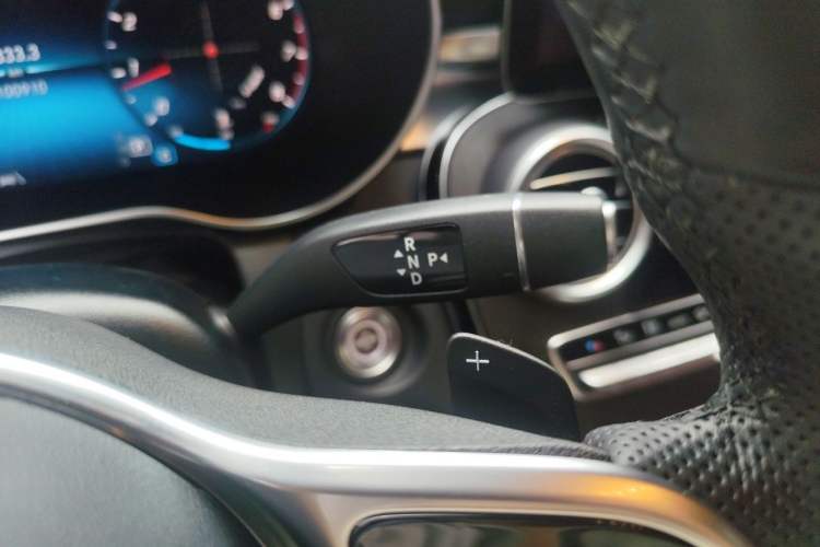 Used Mercedes-Benz GLC Coupe 2021 GLC 300 4MATIC Coupe SUV Gear Lever