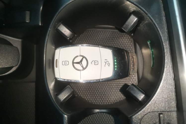 Used Mercedes-Benz GLC Coupe 2021 GLC 260 4MATIC Coupe SUV Interior 1