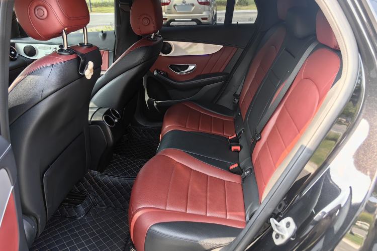 Used Mercedes-Benz GLC Coupe 2021 GLC 260 4MATIC Coupe SUV Interior 4