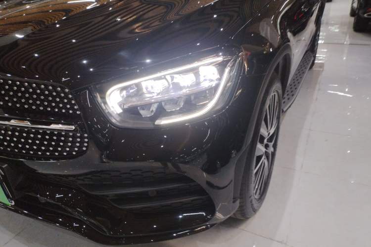 Used Mercedes-Benz GLC Coupe 2021 GLC 300 4MATIC Coupe SUV Left Front Headlight