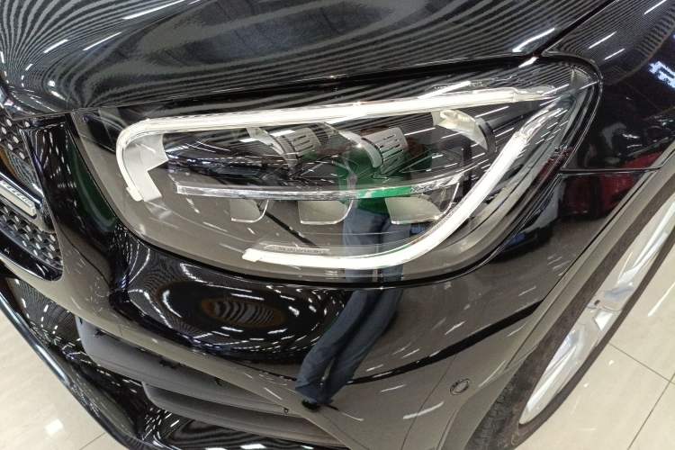 Used Mercedes-Benz GLC Coupe 2021 GLC 260 4MATIC Coupe SUV Left Front Headlight