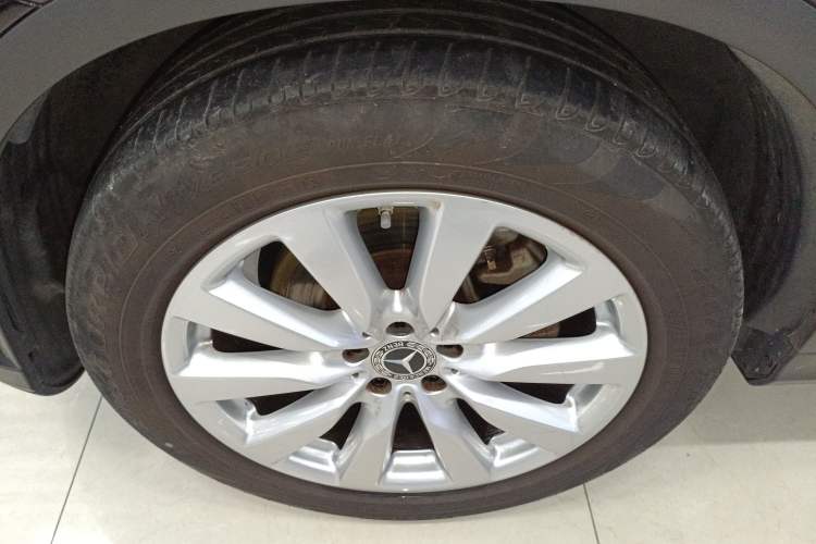 Used Mercedes-Benz GLC Coupe 2021 GLC 260 4MATIC Coupe SUV Left Front Wheel Hub