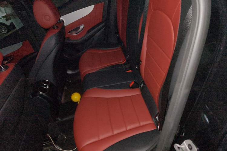 Used Mercedes-Benz GLC Coupe 2021 GLC 260 4MATIC Coupe SUV Left Rear Seat