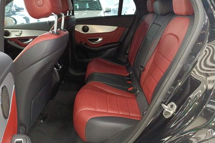 Used Mercedes-Benz GLC Coupe 2021 GLC 260 4MATIC Coupe SUV Left Rear Seat