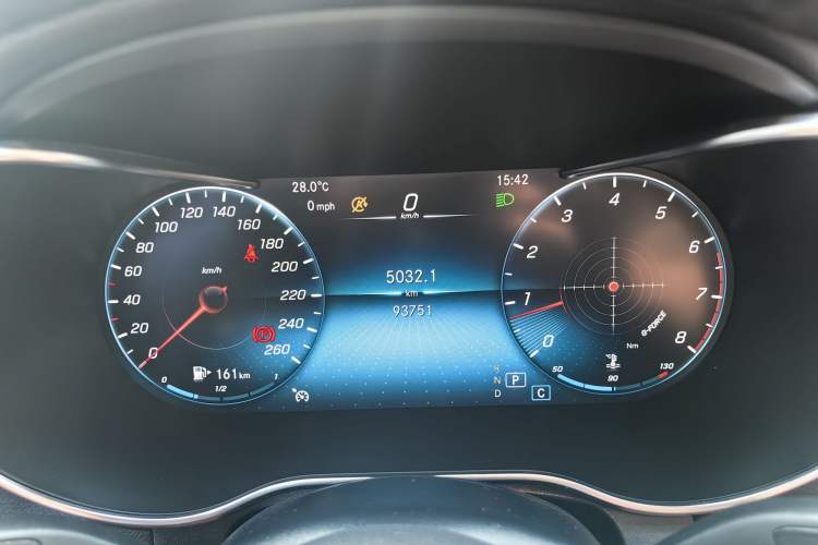 Used Mercedes-Benz GLC Coupe 2021 GLC 260 4MATIC Coupe SUV Odometer Close Up